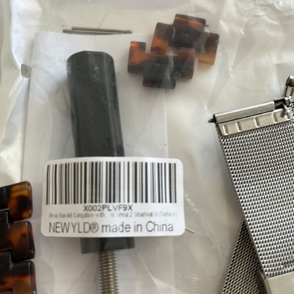 Fitbit Versa Lite bands - Picture 4 of 4